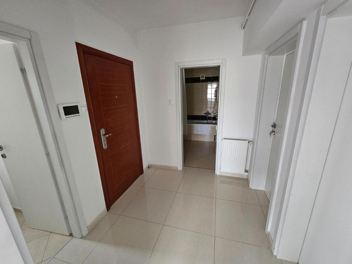 Comfort Rooms Remiza - Free Private Parking - Self Check-In 萨格勒布 外观 照片