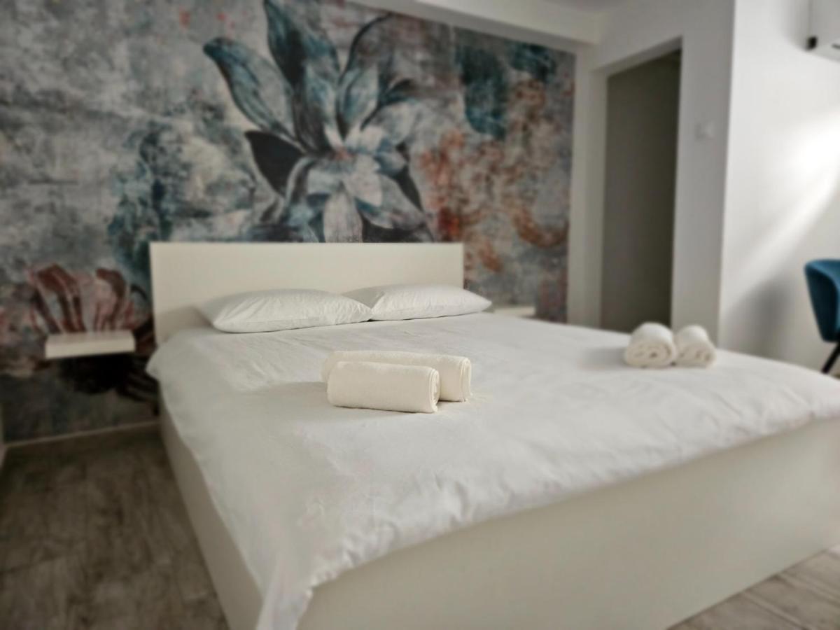 Comfort Rooms Remiza - Free Private Parking - Self Check-In 萨格勒布 外观 照片