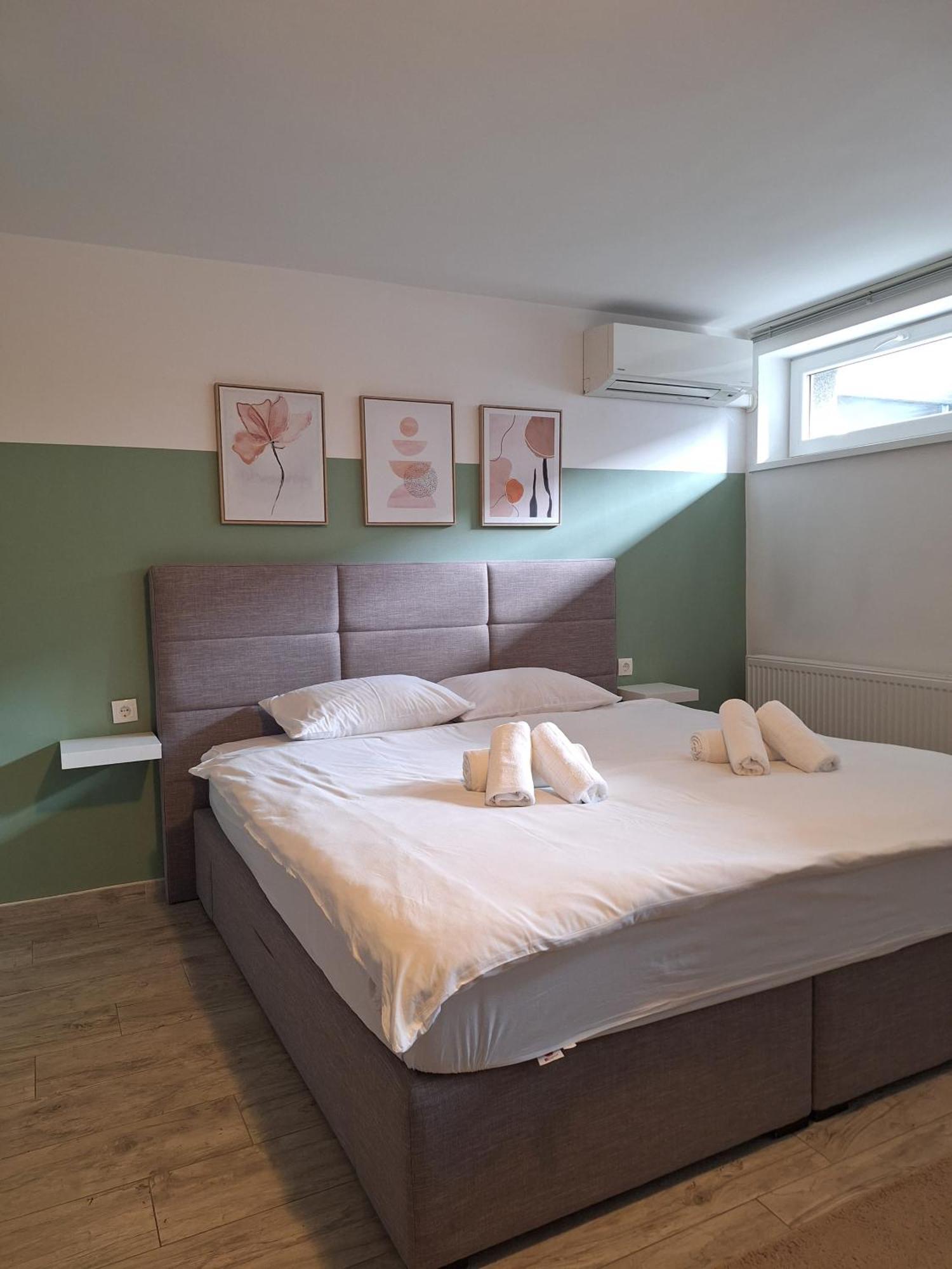 Comfort Rooms Remiza - Free Private Parking - Self Check-In 萨格勒布 外观 照片